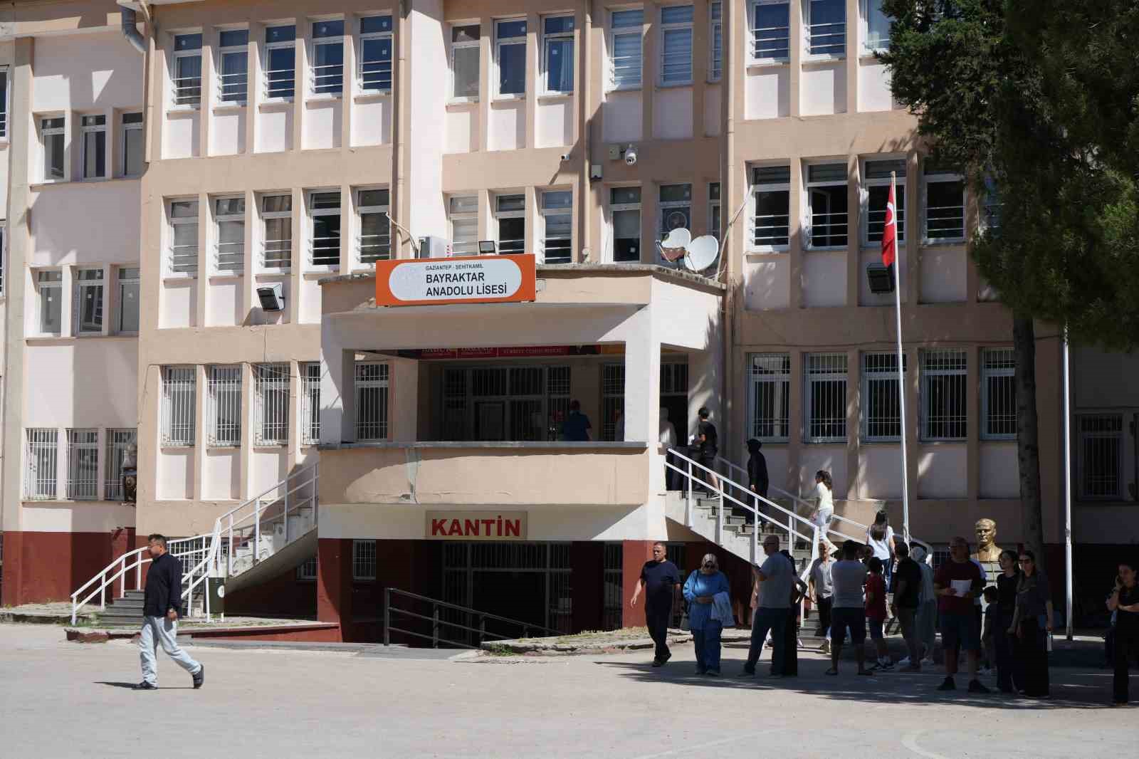 Gaziantep’te YKS heyecanı devam ediyor
