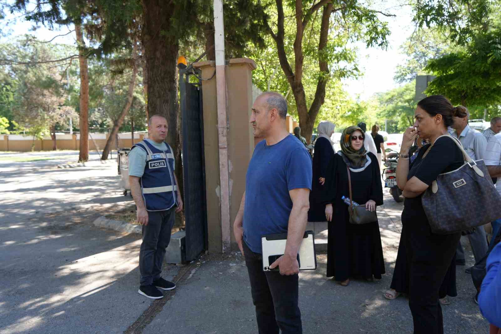 Gaziantep’te YKS heyecanı devam ediyor