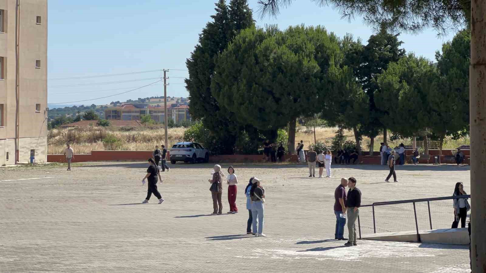 Çanakkale’de YKS’nin ikinci oturum heyecanı