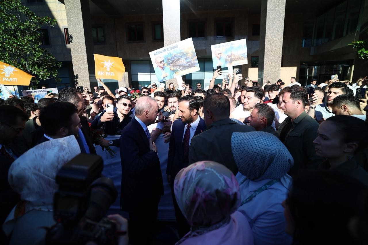 Gençlerden Cumhurbaşkanı Erdoğan’a Babalar Günü sürprizi