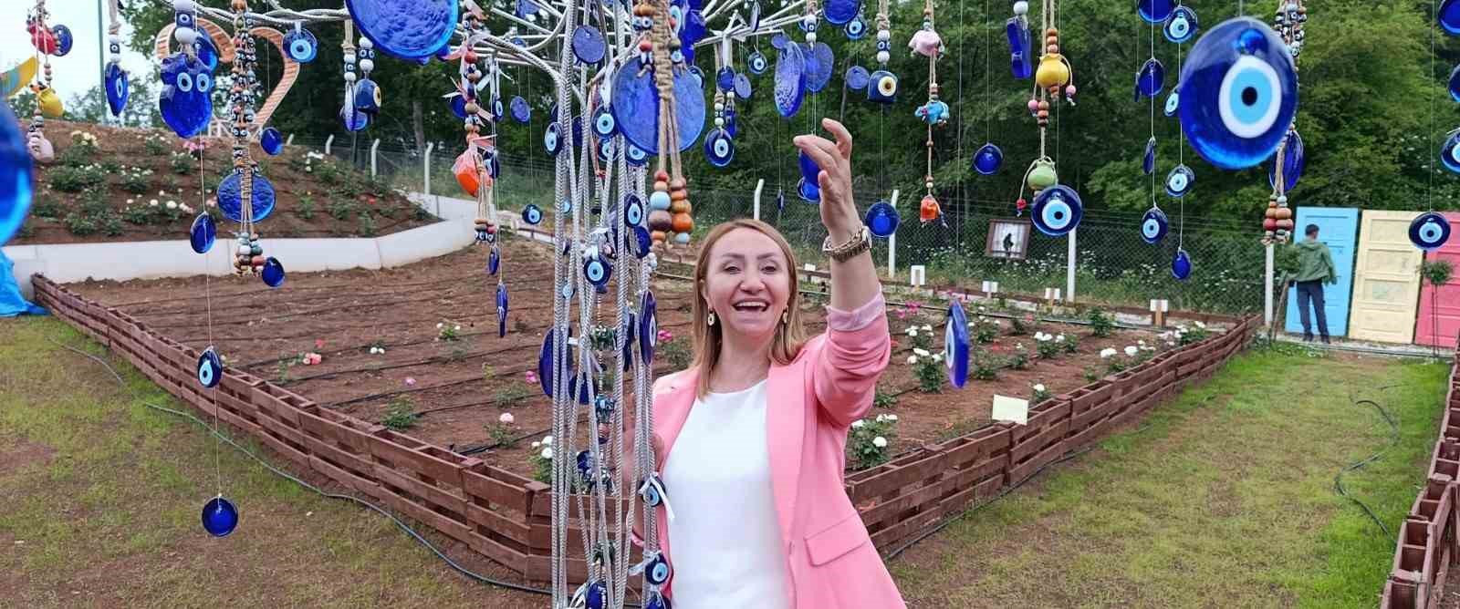 Bilecik’in ilk gül bahçesinde 40 renkte gül yetişiyor