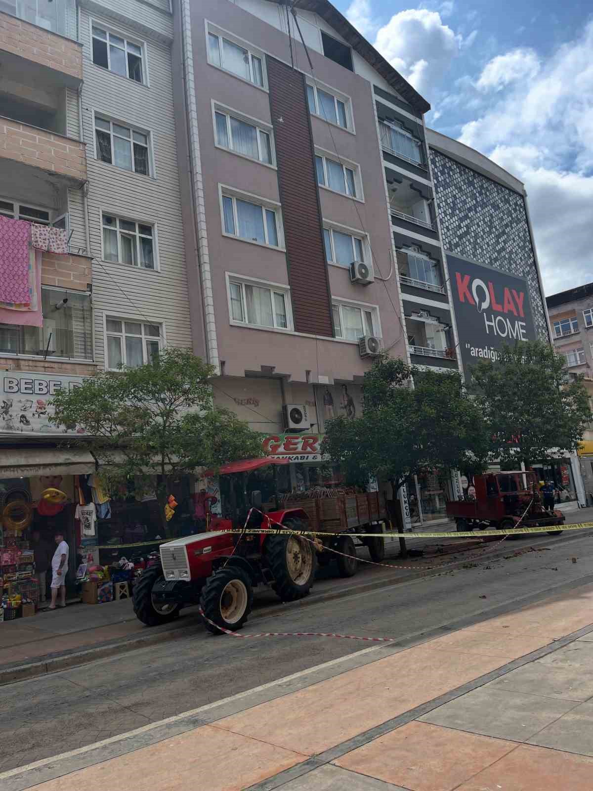 Samsun’da çatıdan düşen inşaat işçisi hayatını kaybetti