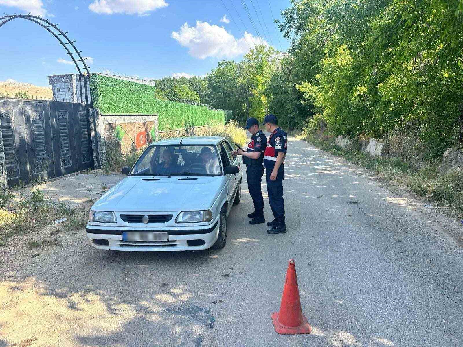 Gaziantep’te 353 aranan şahıs yakalandı