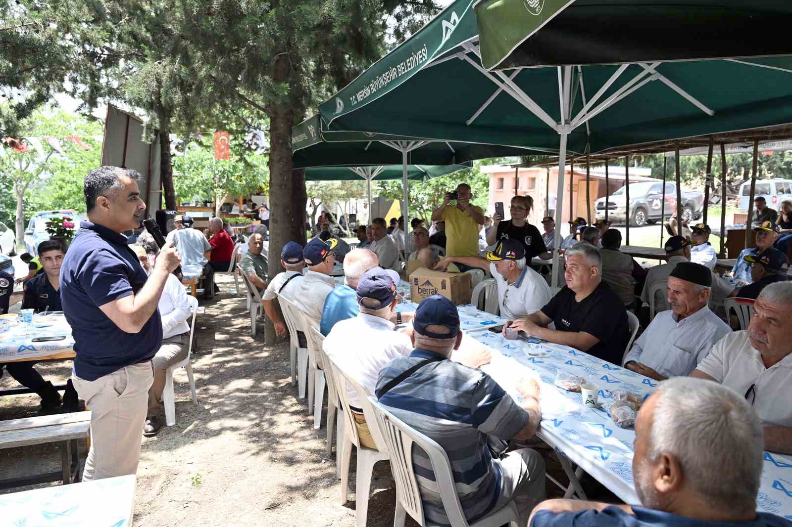 ’Babalar Günü’nde anlamlı buluşma: Şehit aileleri ve gaziler Darısekisi’nde ağırlandı