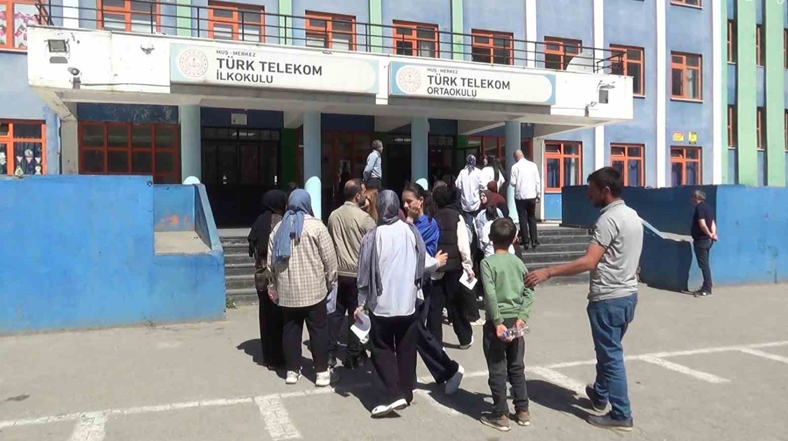 Muş’ta YKS heyecanı