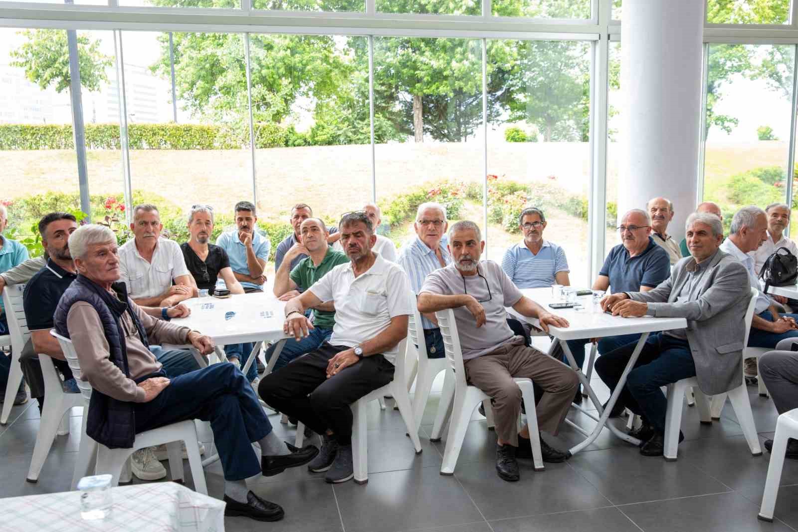 Şehit ve gazi babalarına anlamlı ziyaret