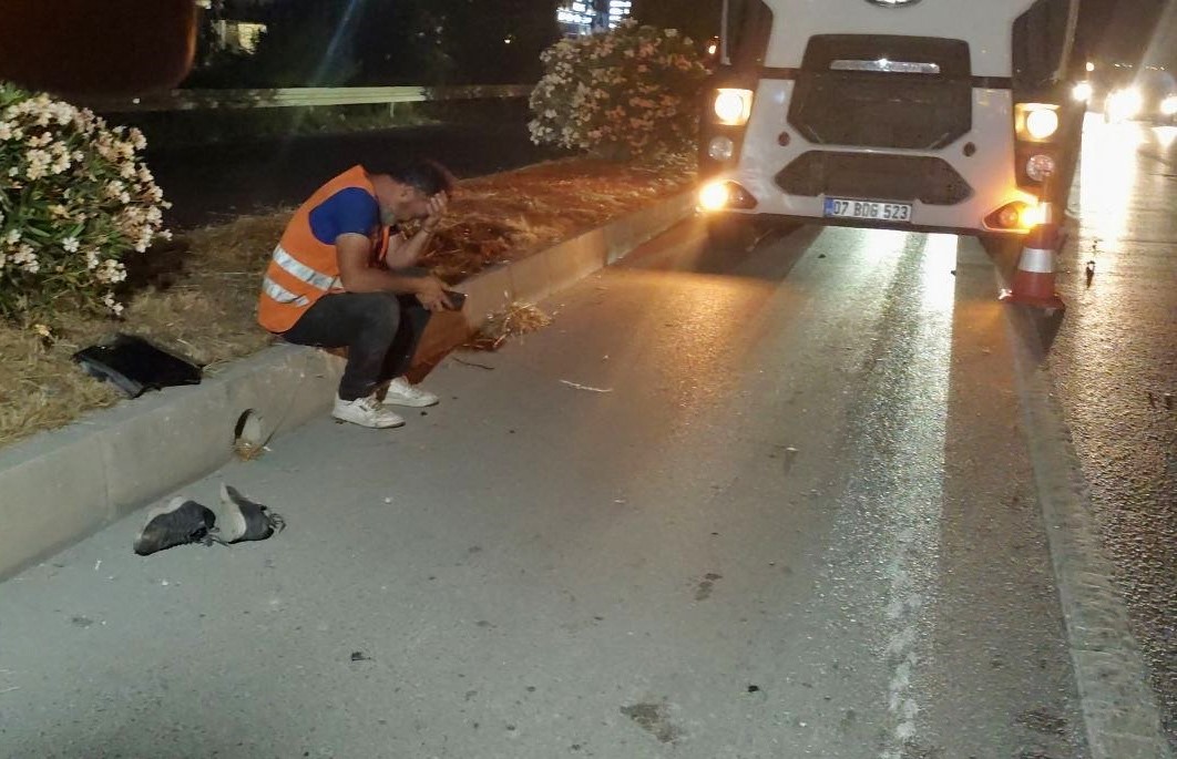 Kızını YKS’ye götürmek için yola çıktı, feci kazada hayatını kaybetti