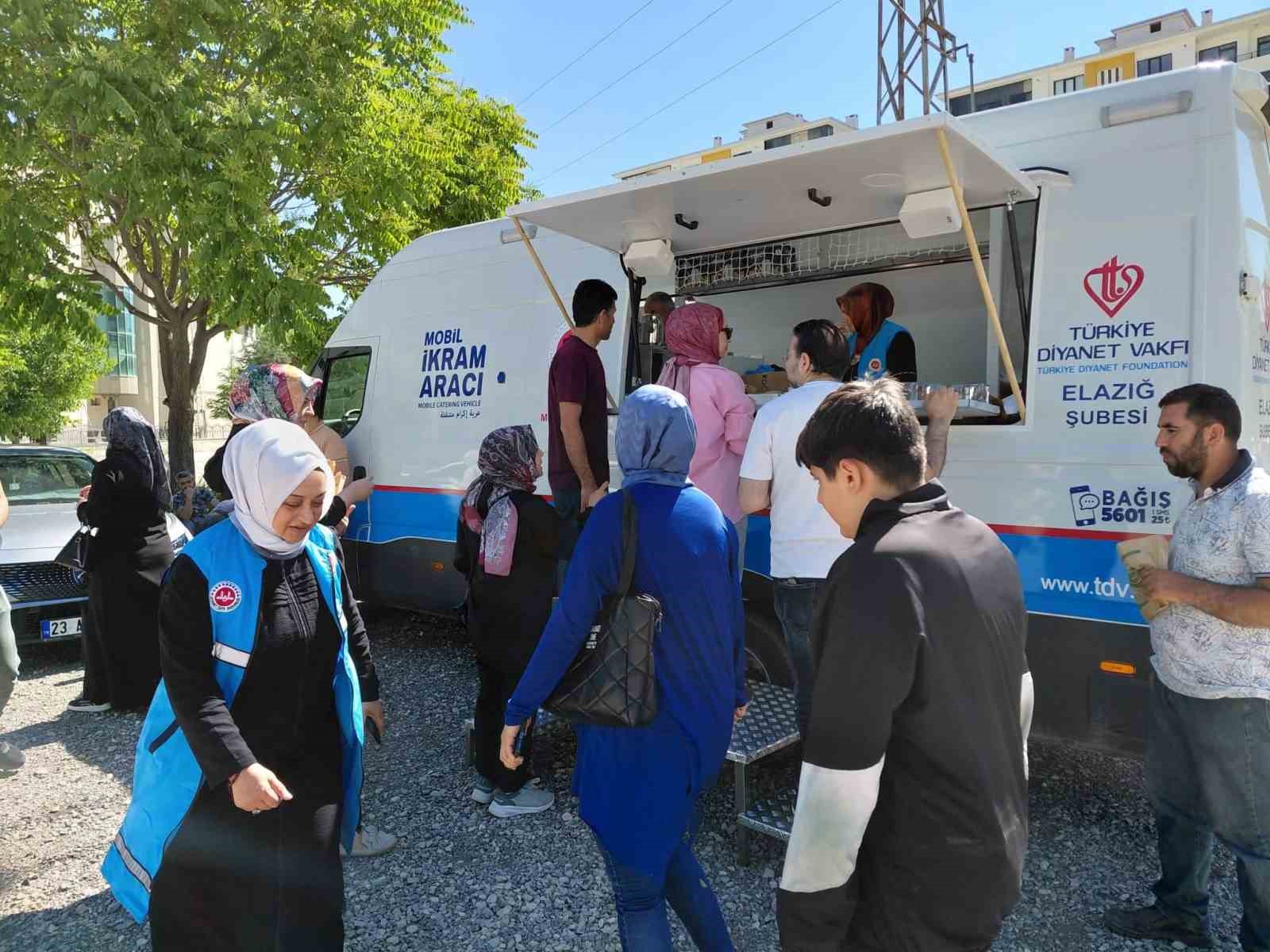 Elazığ’a TDV tarafından yeni bir mobil hizmet aracı kazandırıldı