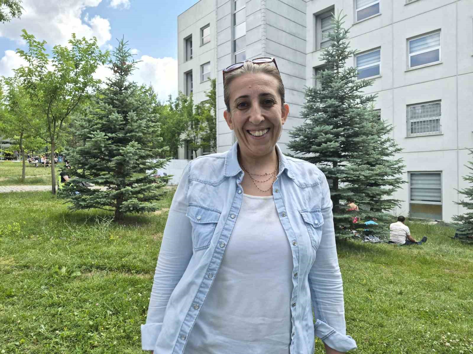 YKS’ye tanımadığı araçla yetişen de oldu, saniyelerle kaçıranlar da