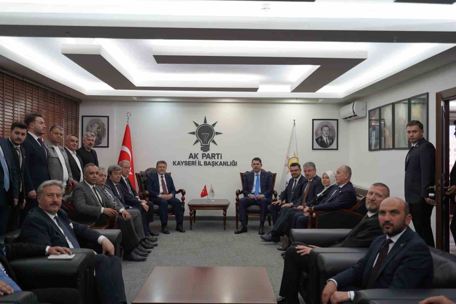 Erciyes Zirvesi-1 Kayseri’de yoğun katılımla gerçekleştirildi