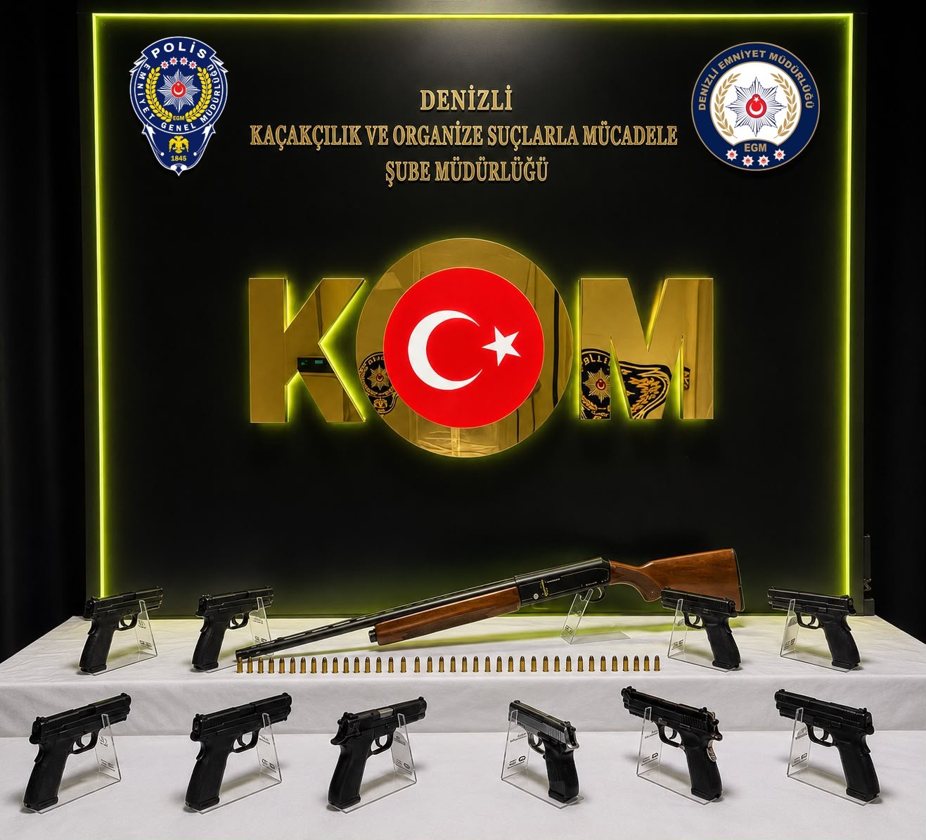 Denizli’de silah kaçakçılığı operasyonunda 3 kişi tutuklandı