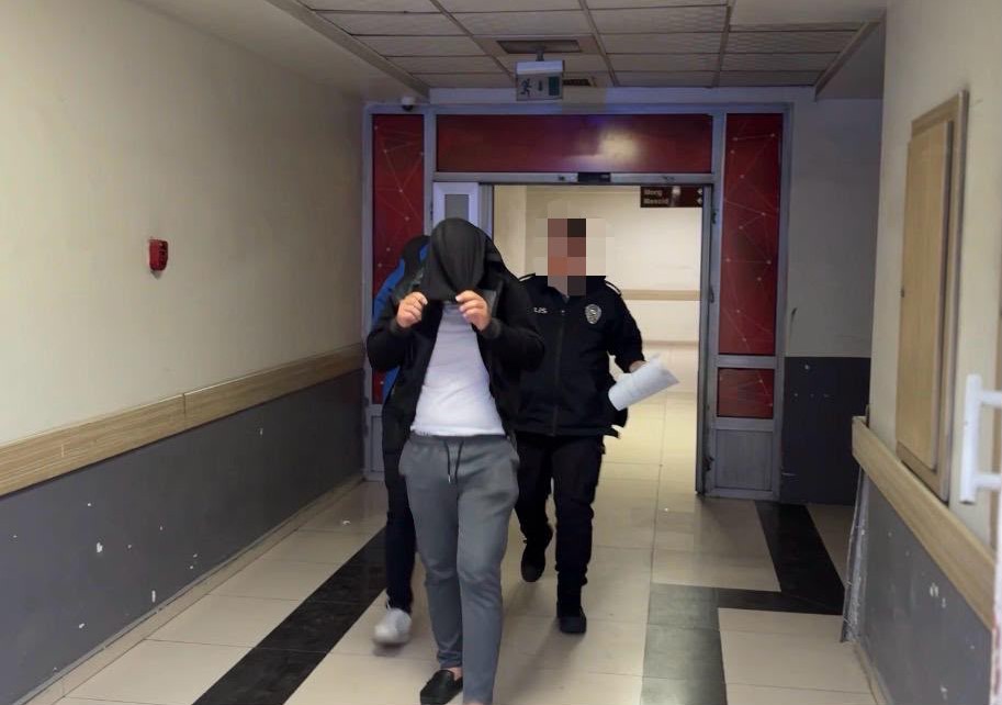 Kayseri’de otomobil yayaya çarpıp kaçtı: 1 ağır yaralı