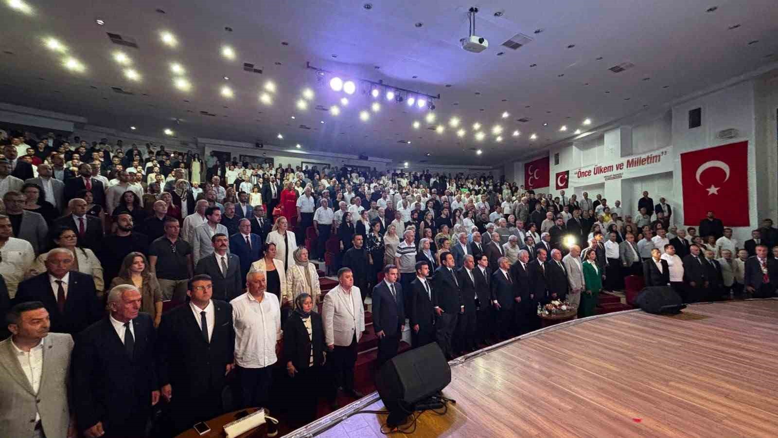 MHP’li Şahin: "Ya silahlar gömülecek ya da silahlarıyla gömülecekler"