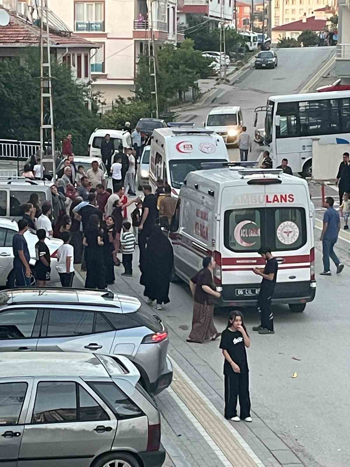 Balkondan düşen 1 yaşındaki çocuk ağır yaralandı