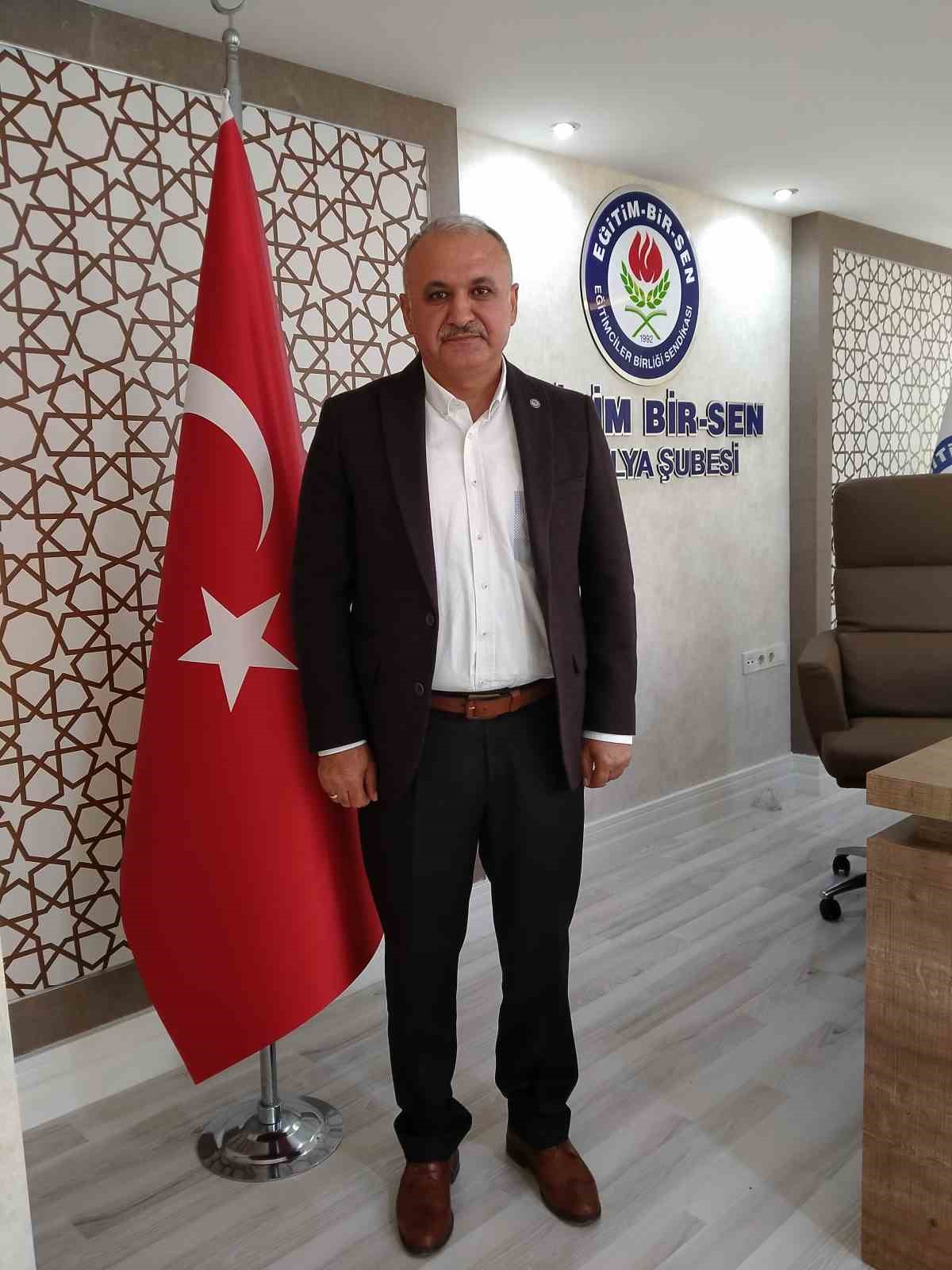 Eğitim Bir-Sen’den "Öğrenci Gelişim Raporları" için eylem kararı