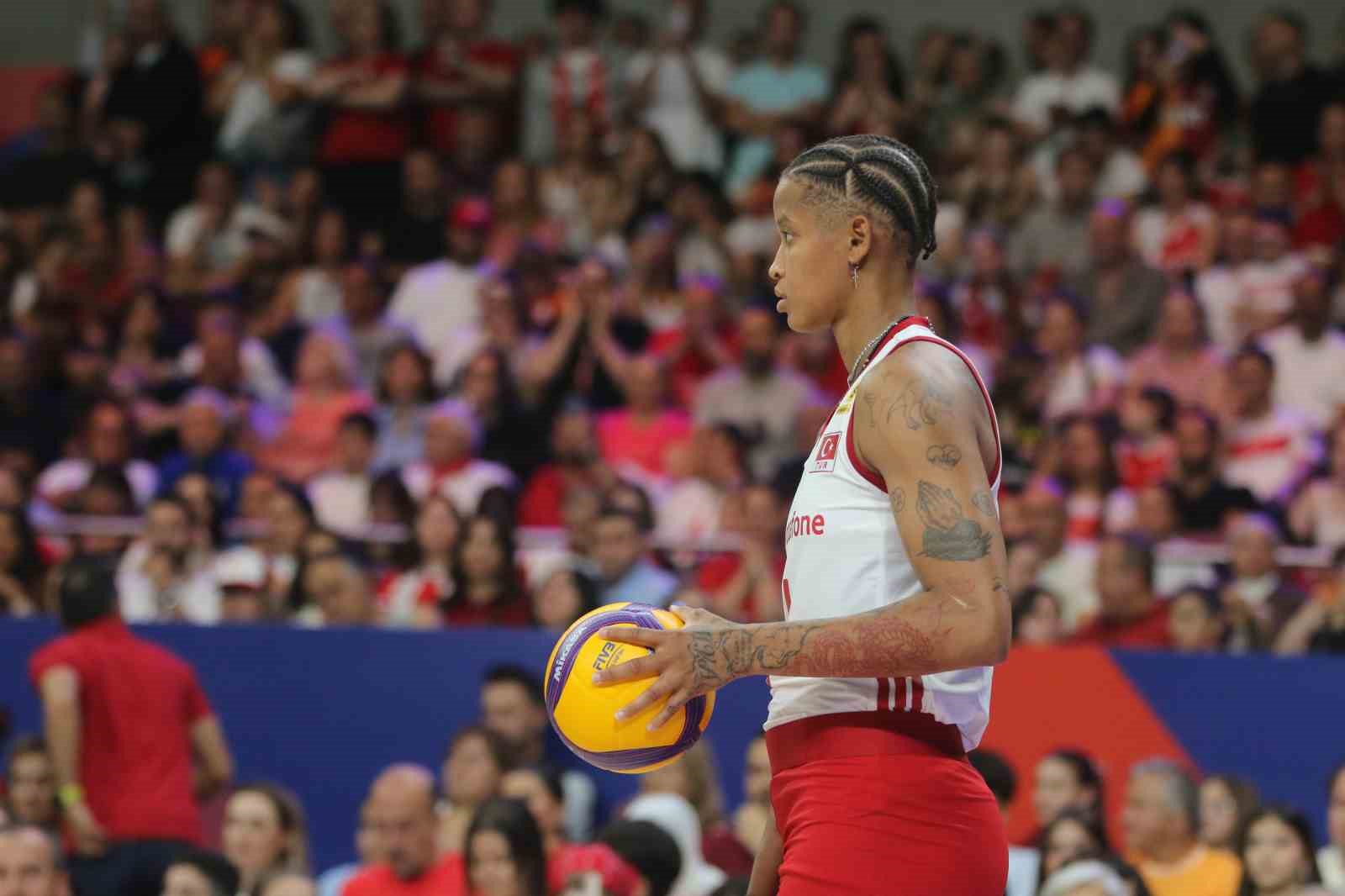 A Milli Kadın Voleybol Takımı, Çin’i 3-2 mağlup etti