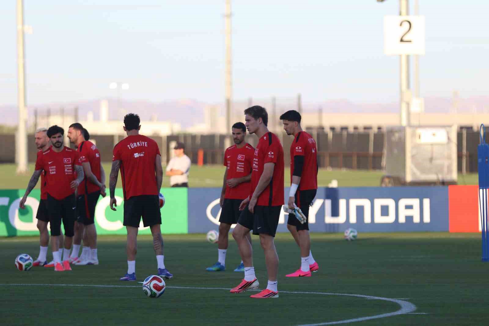 A Milli Futbol Takımı’nda ABD maçının hazırlıkları başladı