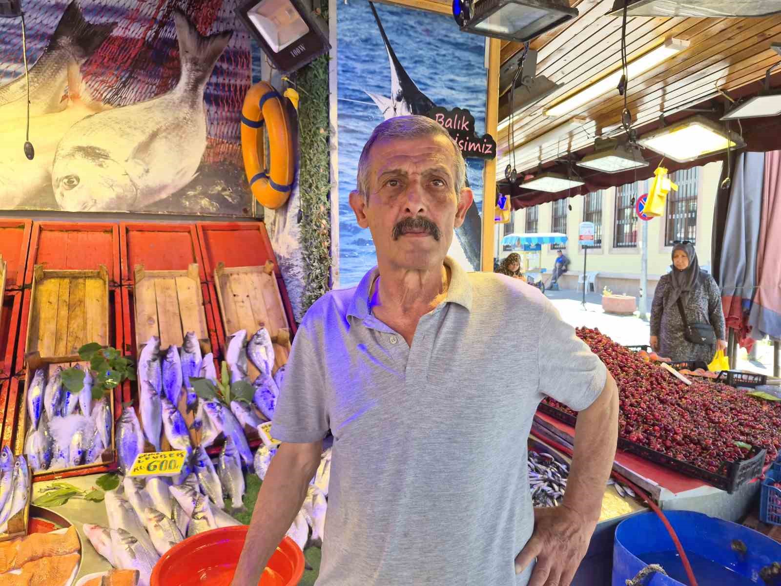 Balıkçı esnafından ’Yazın balık yenmez’ algısına tepki