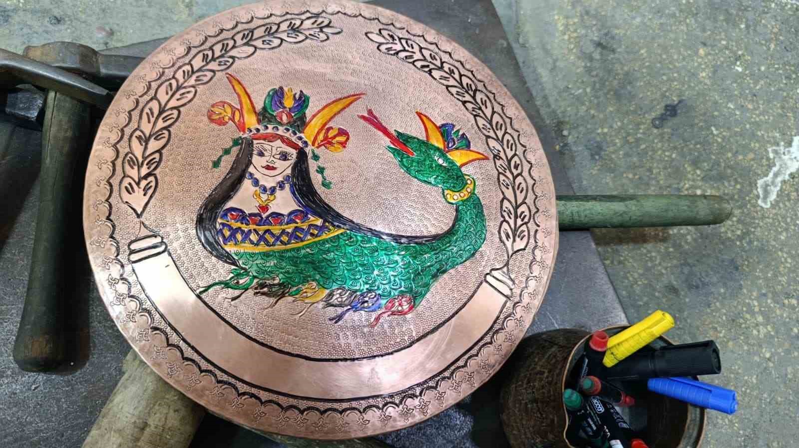 Şanlıurfa’da kaybolmaya yüz tutan bakırcılık mesleği yeniden canlandı
