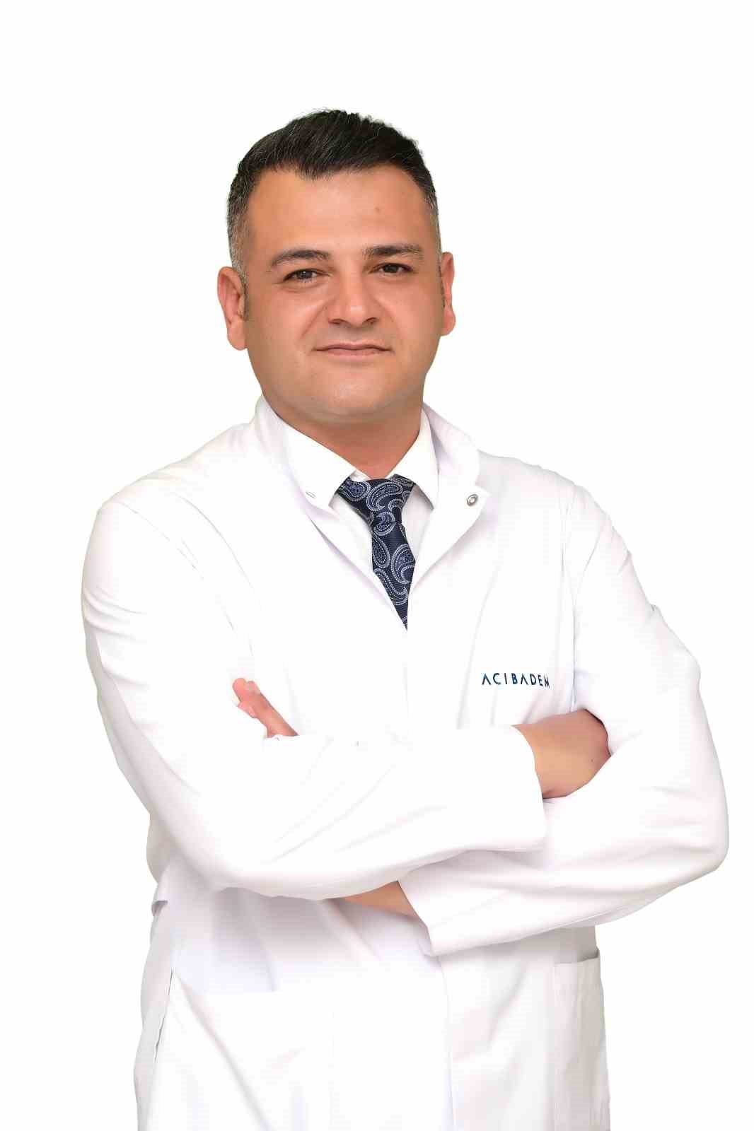 Uzmandan ’badem göz’ trendi uyarısı: 