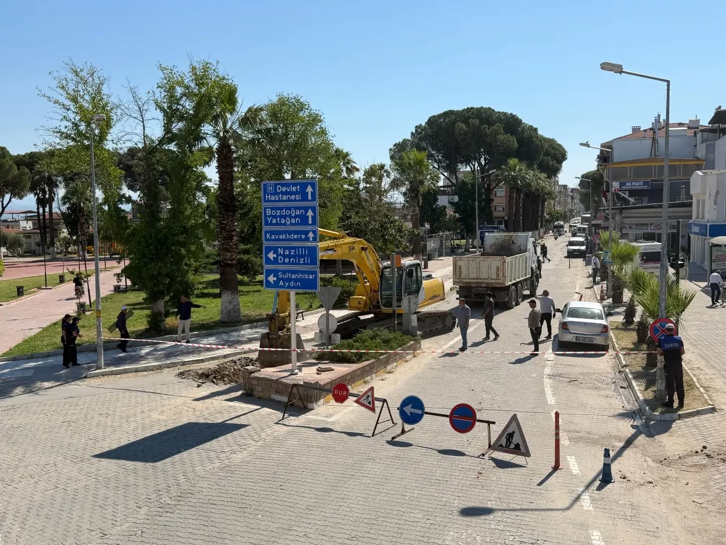 Yenipazar yollarında sıcak asfalt çalışması başladı