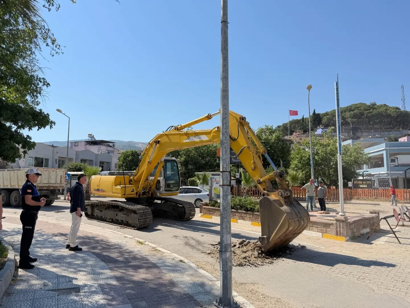 Yenipazar yollarında sıcak asfalt çalışması başladı