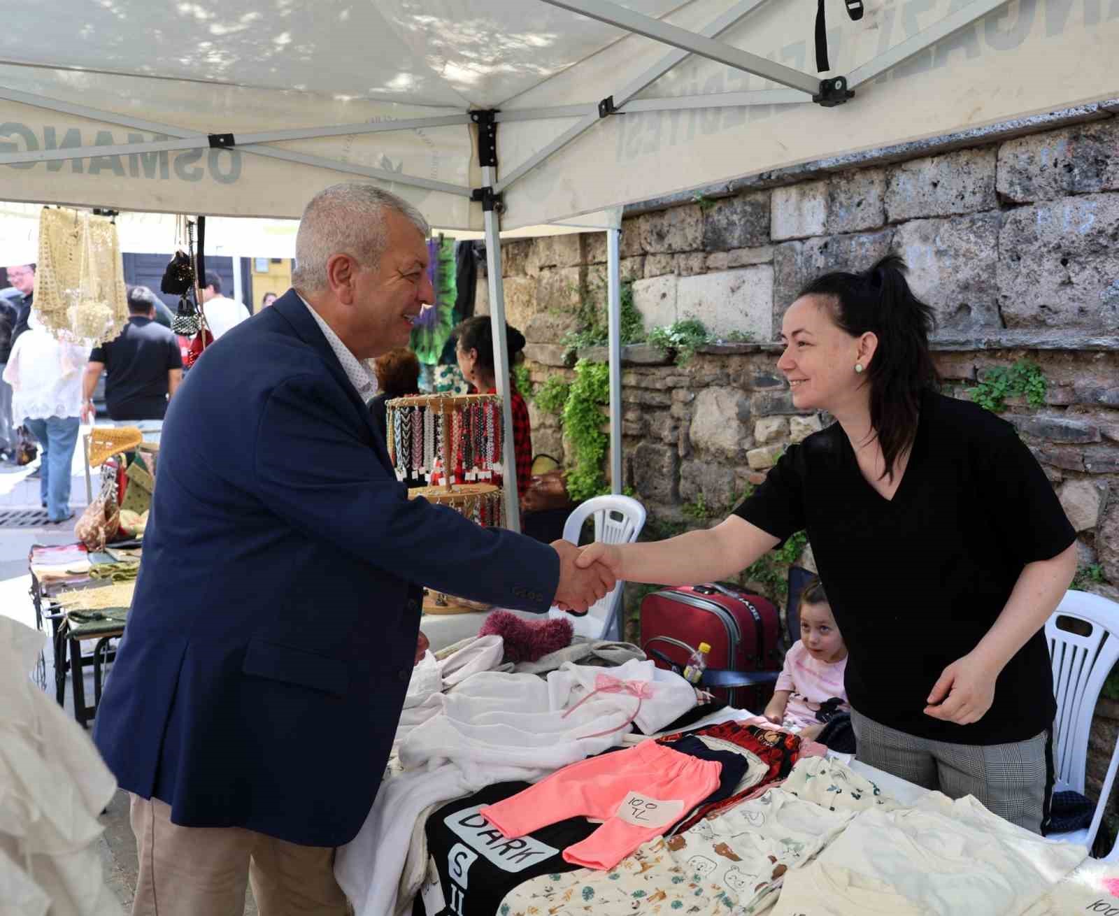 Osmangazi’de kadın emeği Babalar Günü’nde sergilendi