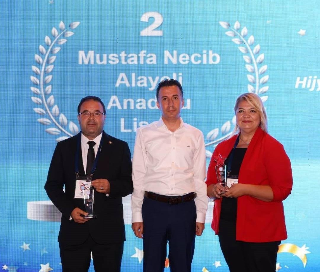 "Tertemiz yarınlar okullardan başlar" yarışmasında Gediz rüzgârı