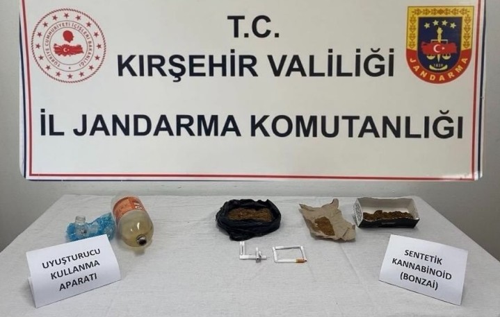 Kırşehir’de uyuşturucu operasyonu: 2 kişi yakalandı