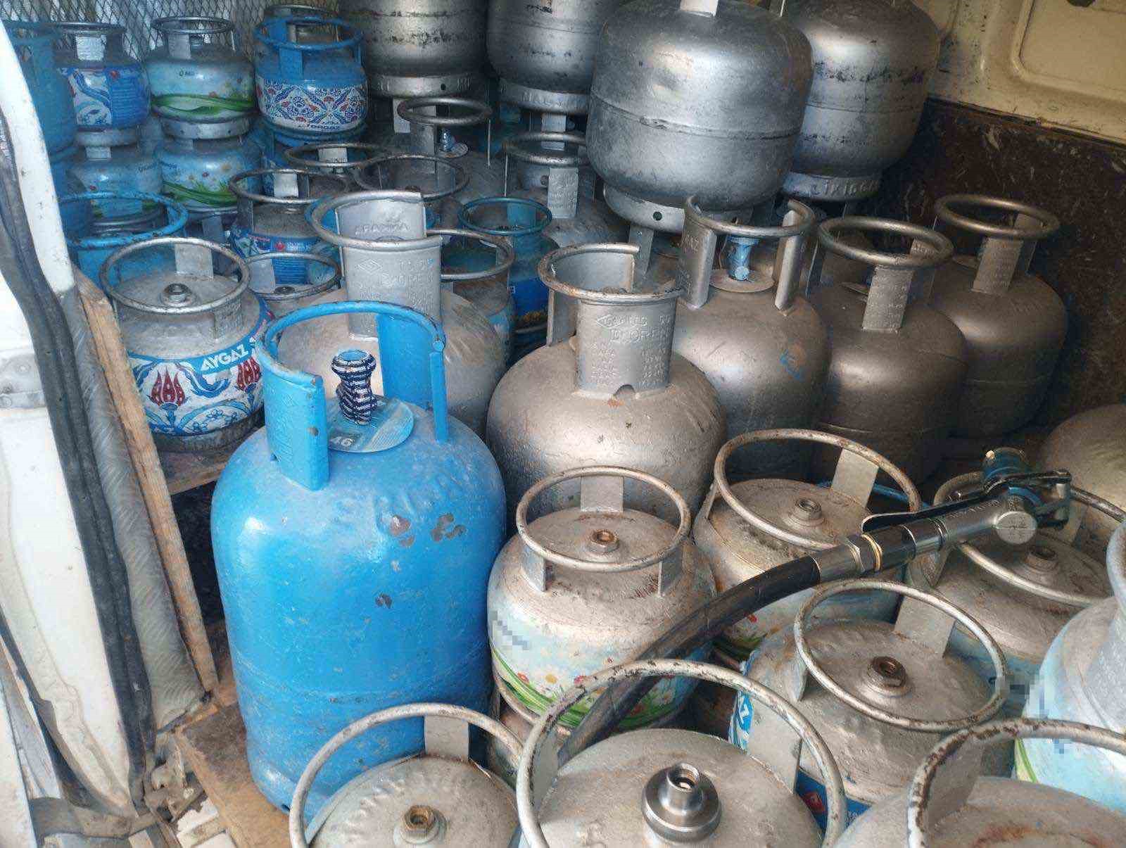 Şanlıurfa’da jandarma denetiminde usulsüz tüp dolumu ortaya çıkarıldı