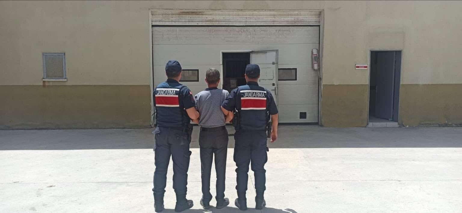 Kesinleşmiş hapis cezası bulunan 5 şüpheli yakalandı