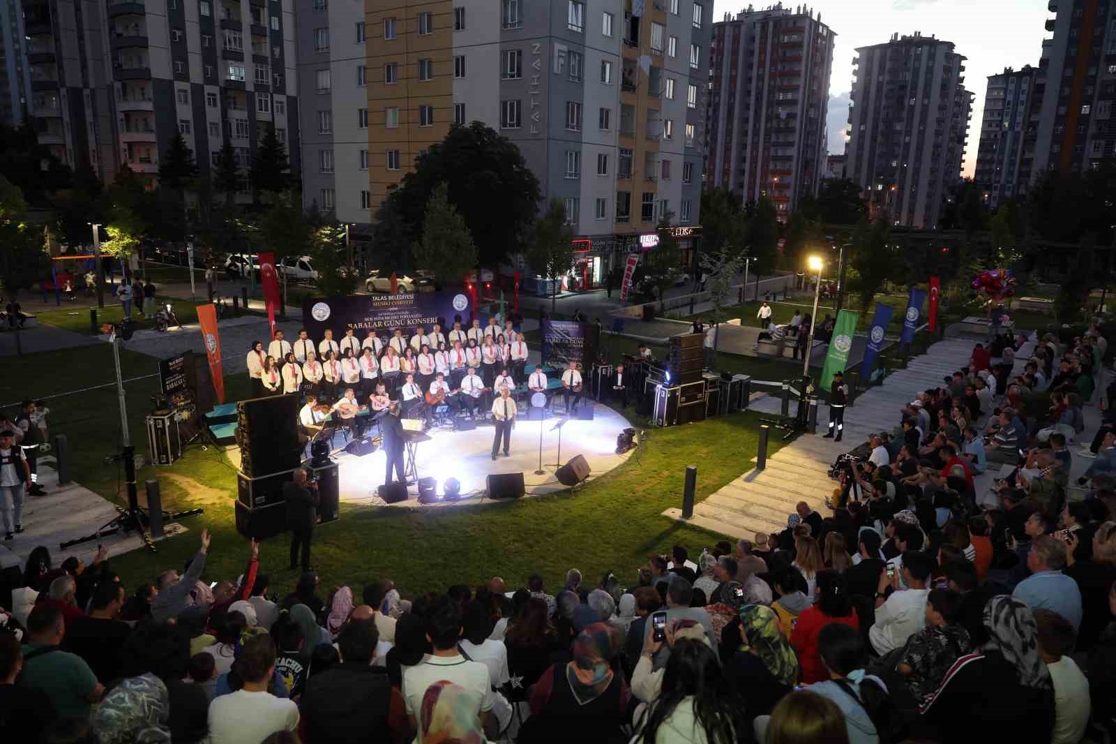 Talas’ta Babalar Günü hoş seda ile taçlandı