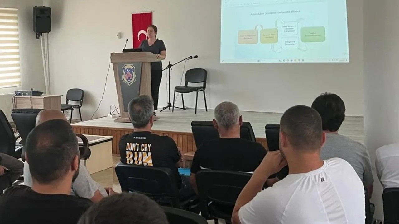 Sinop’ta hükümlülere denetimli serbestlik anlatıldı