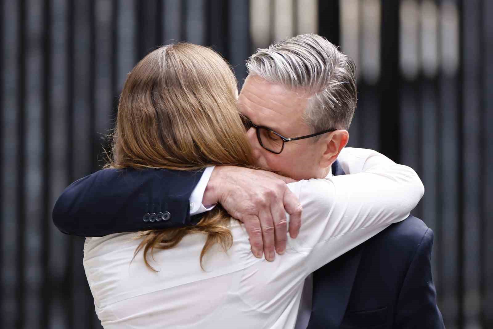 İngiltere Başbakanı Keir Starmer, istifa etti