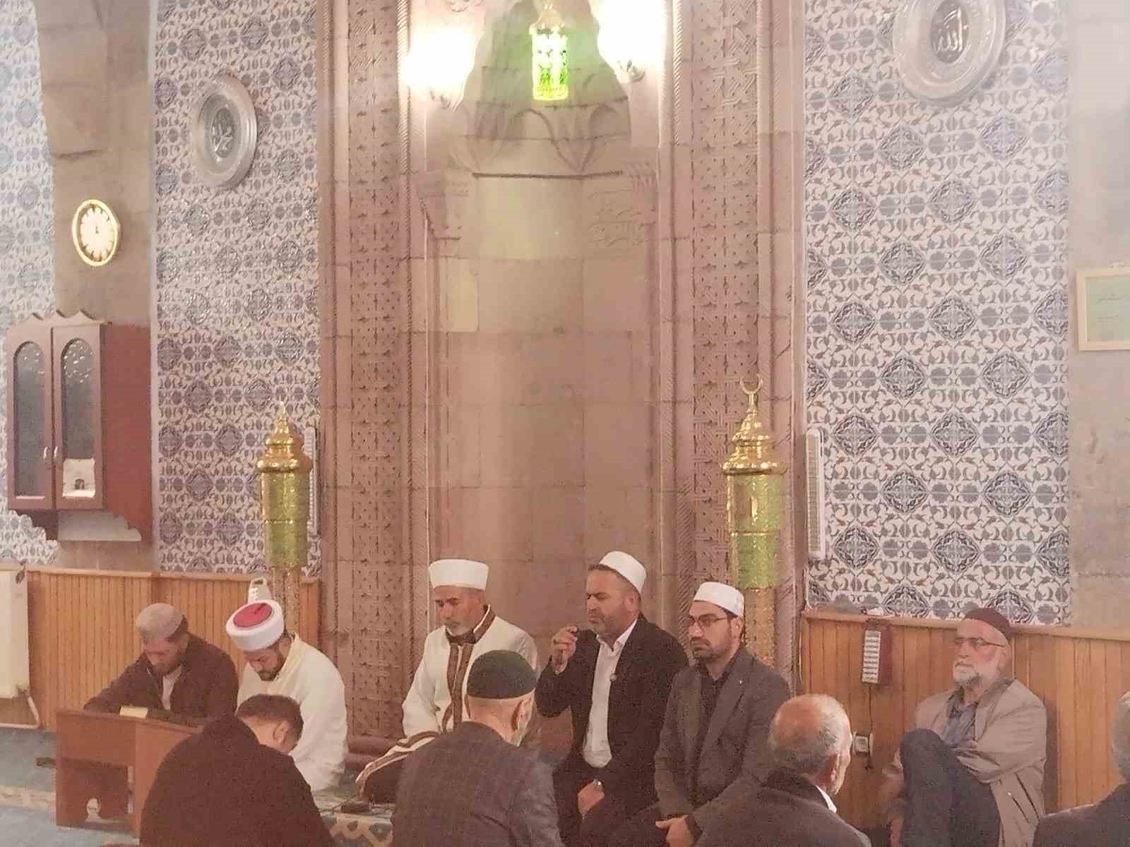 Özdereli Kur’an bülbüllerinden vefalı davranış