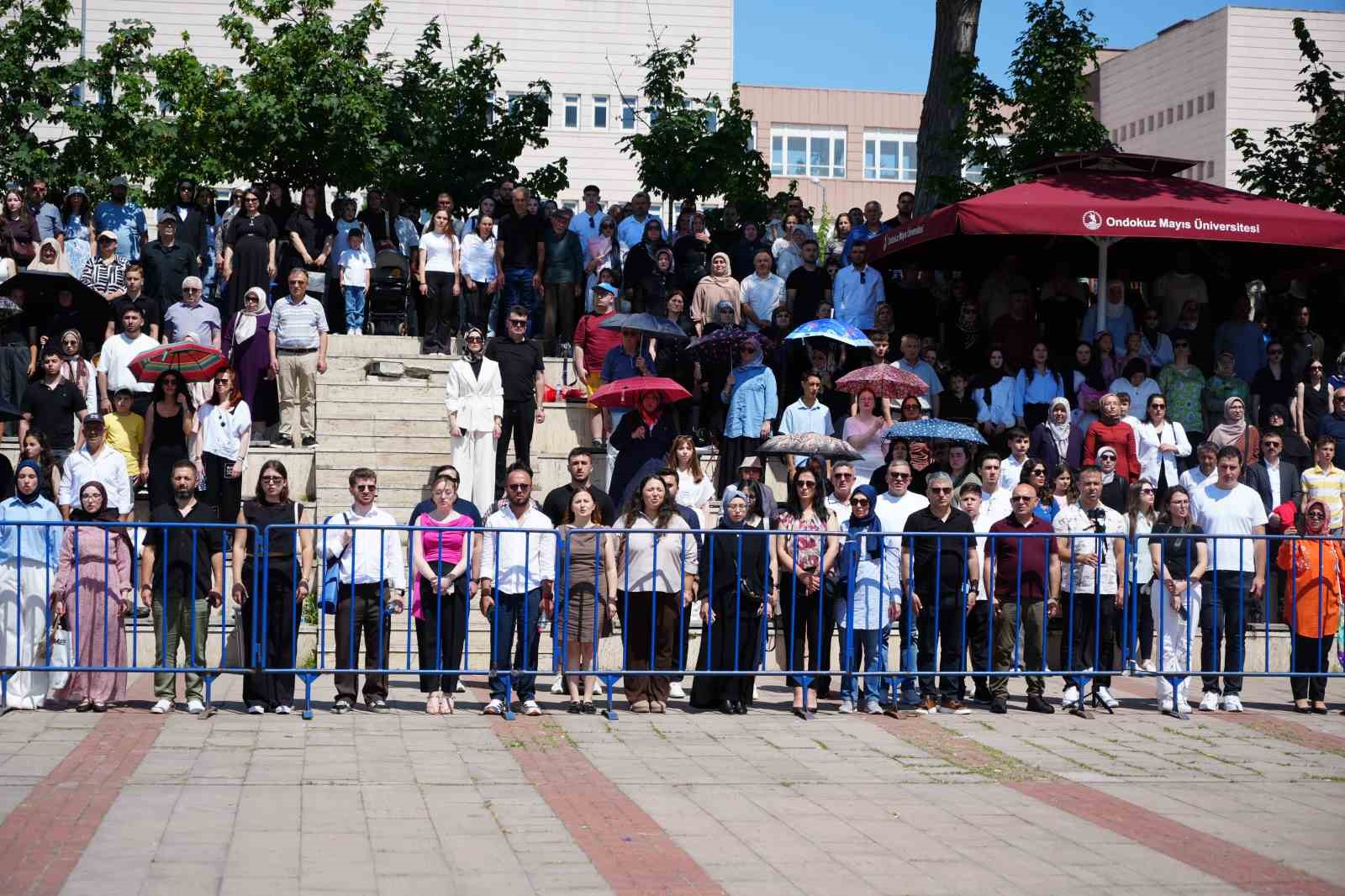 OMÜ Ziraat Fakültesi’nde mezuniyet coşkusu: 210 genç mühendis kep fırlattı