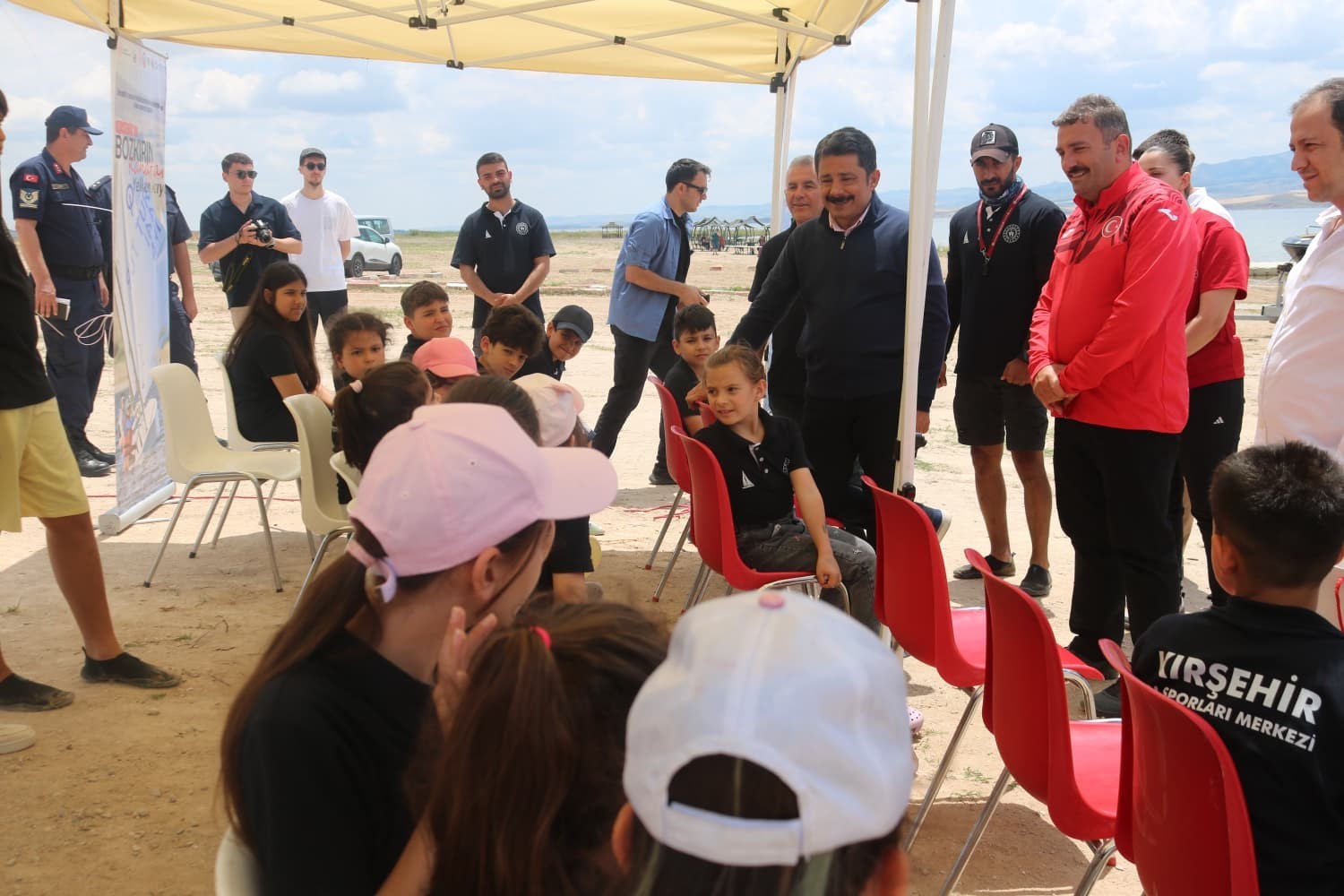’Bozkırın Kanatları Projesi’ ile çocuklar yelkenle tanışıyor