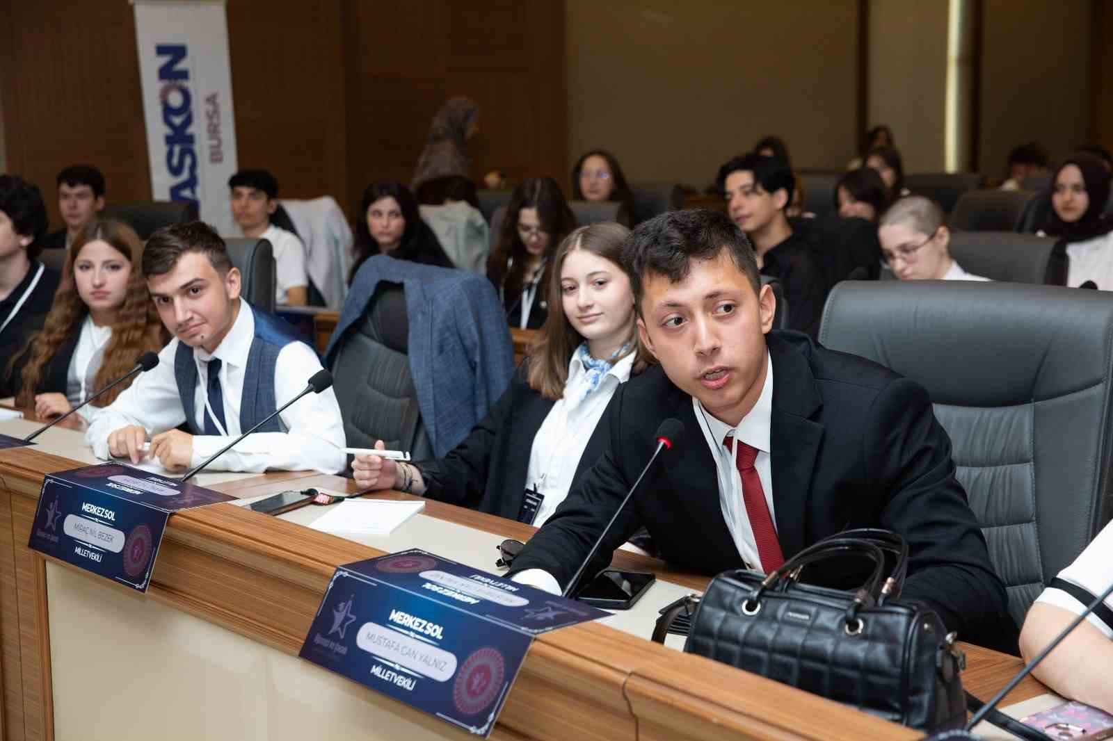 Gençlerin sesi Bursa’dan yükseldi