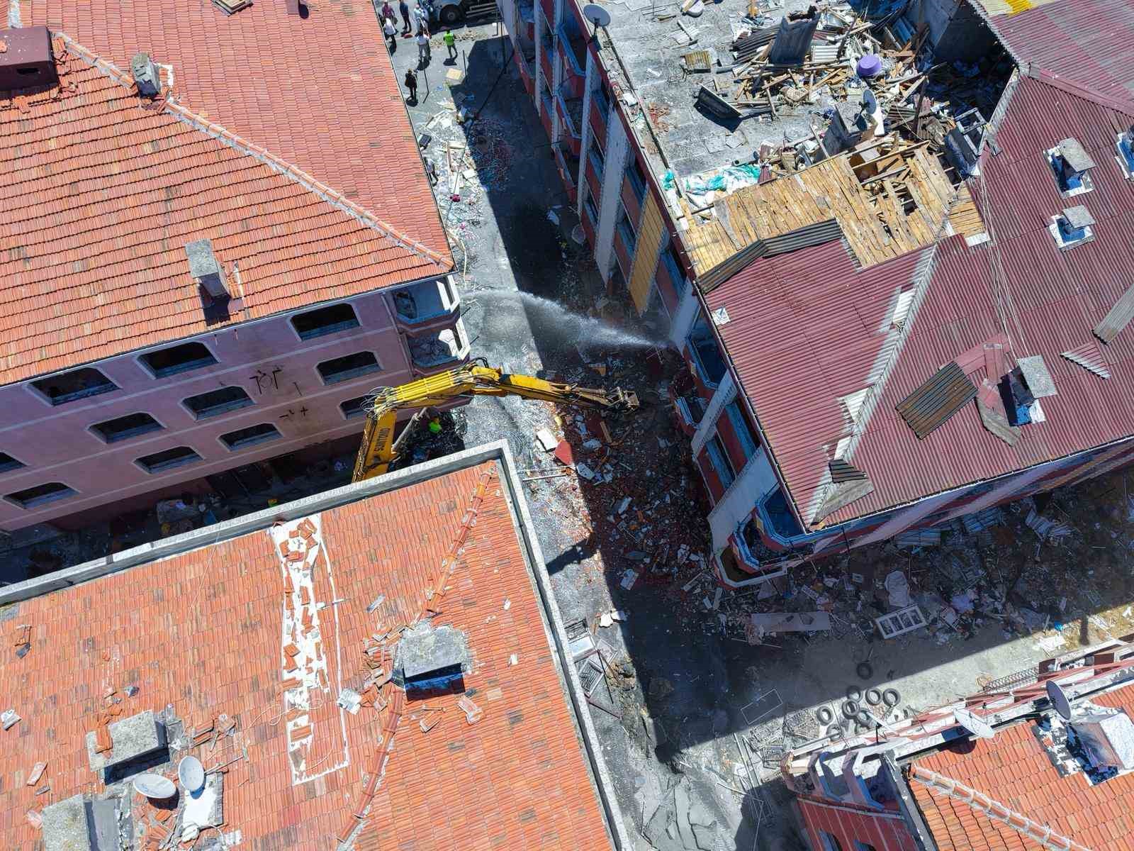 Gaziosmanpaşa’da kentsel dönüşüm çalışmaları belediyenin teşvikleriyle hız kazandı
