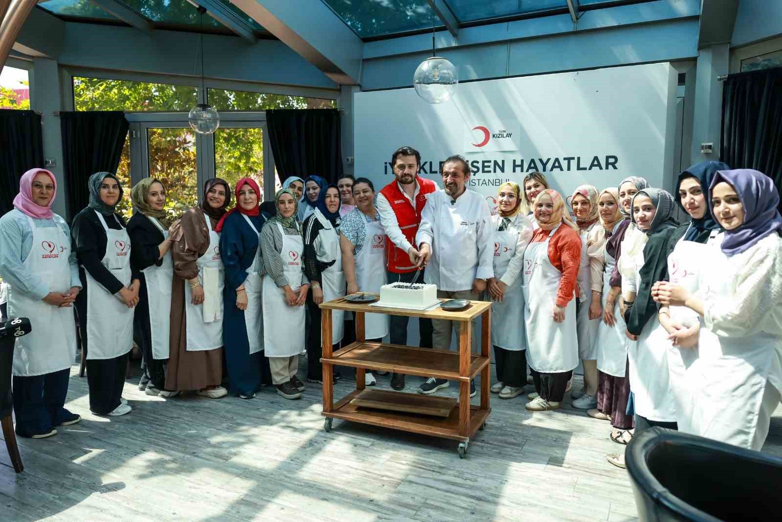 Depremzede kadınlar ‘İyilikle Pişen Hayatlar’ atölyesi için İstanbul’da buluştu
