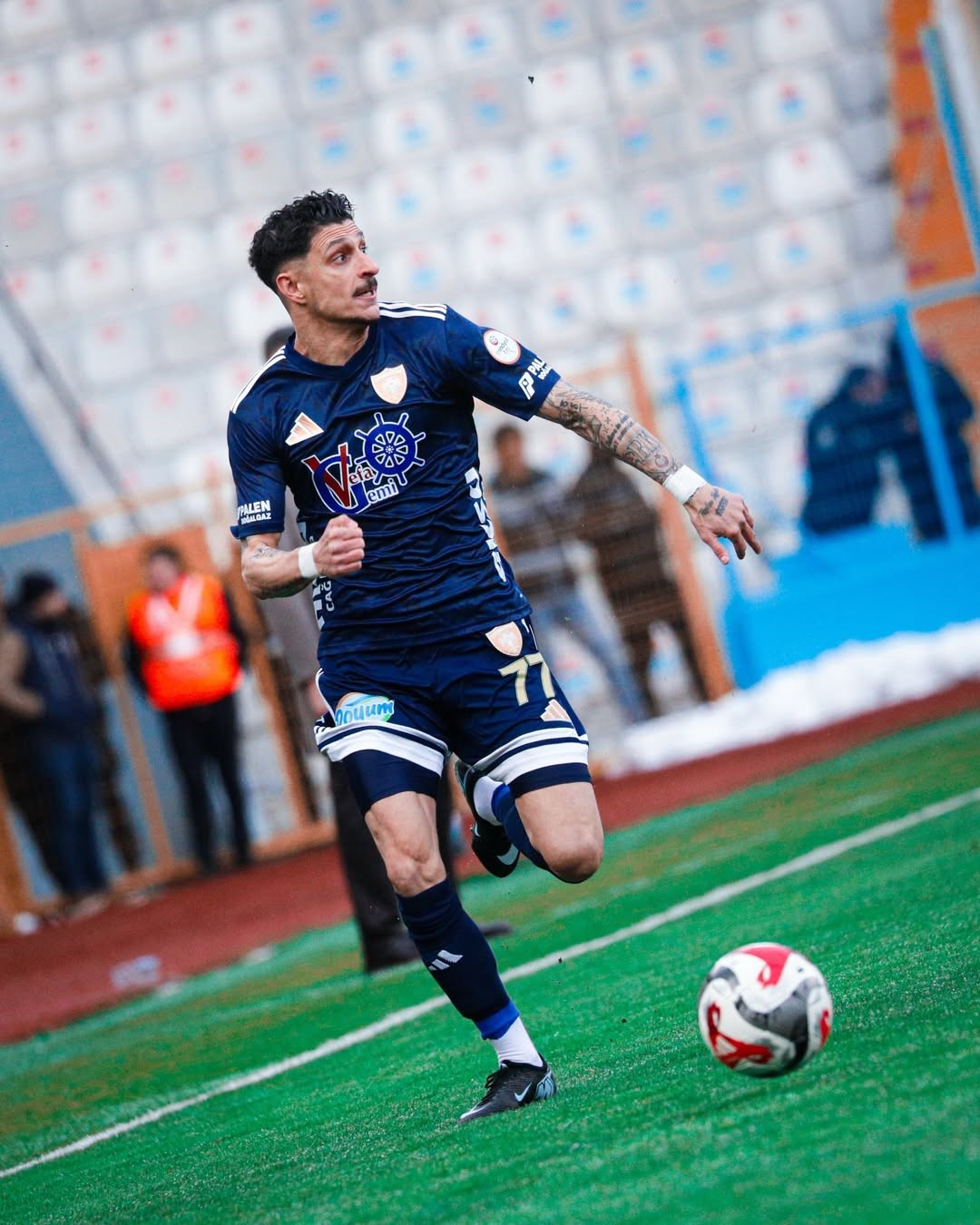 Benhur Keser Erzurumspor’a veda etti