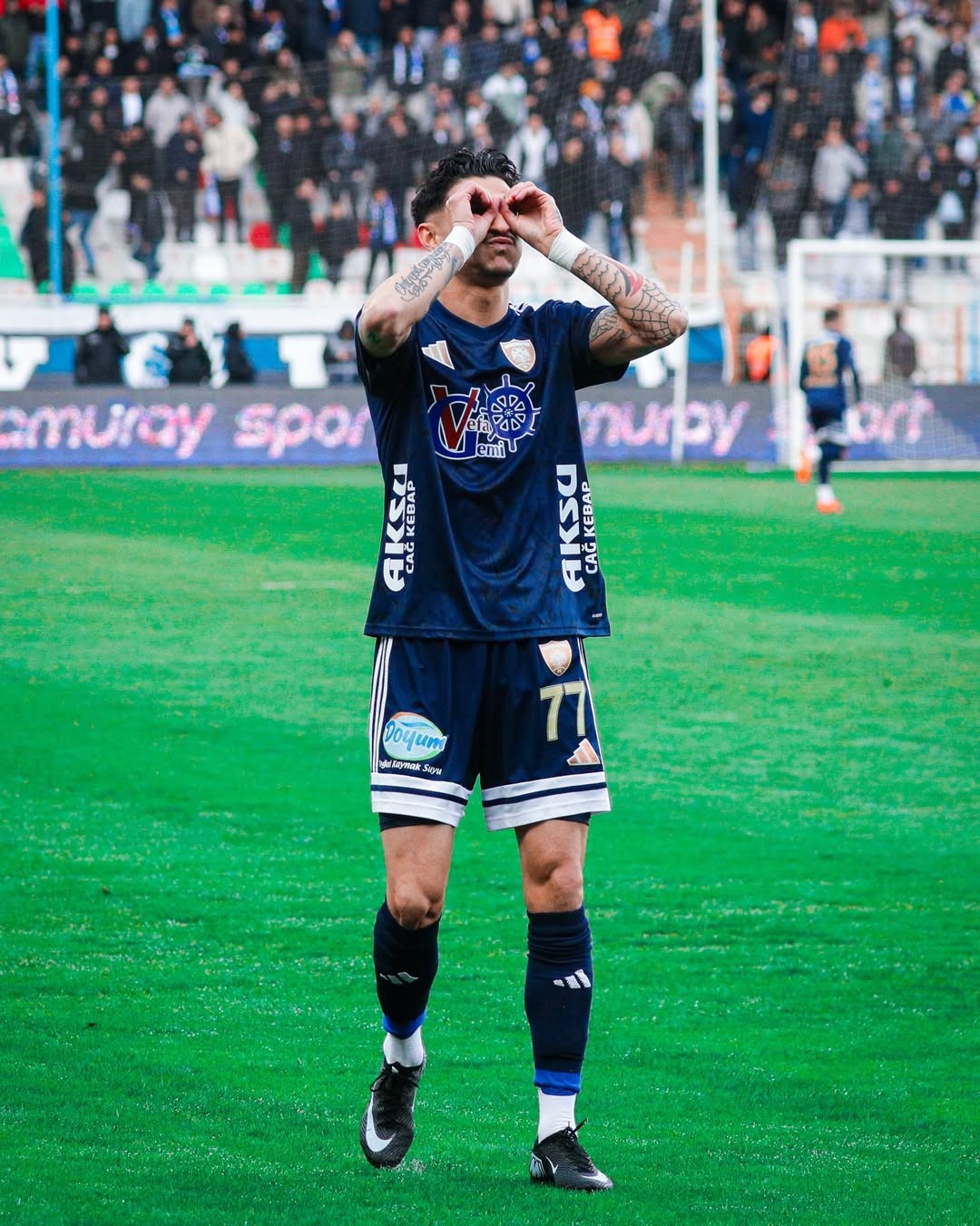 Benhur Keser Erzurumspor’a veda etti