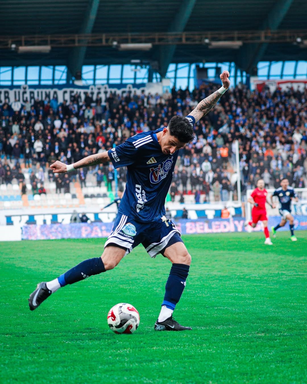 Benhur Keser Erzurumspor’a veda etti
