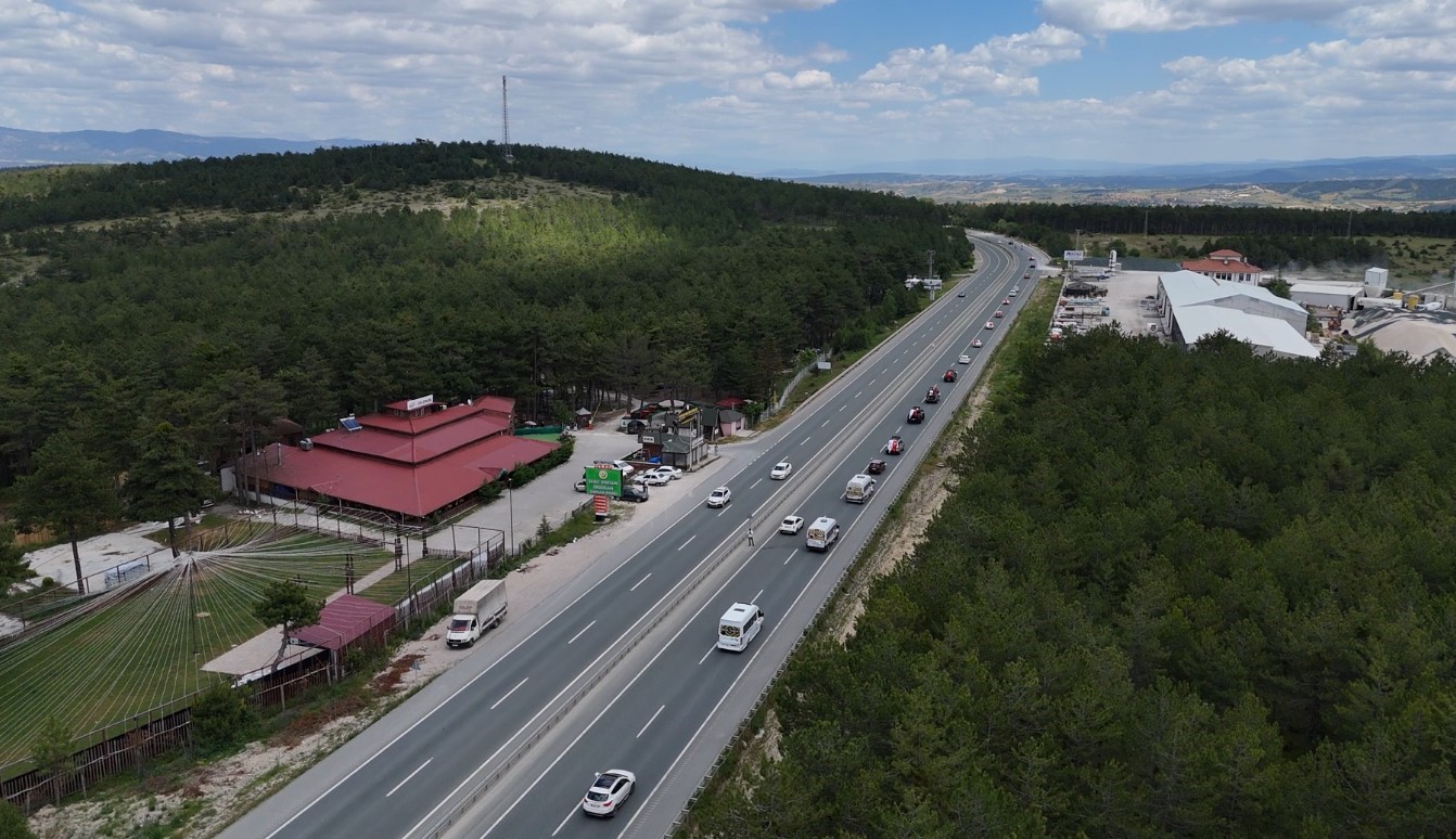Kastamonu’da 530 yıllık vakıf geleneğiyle 25 çocuk sünnet ettirildi
