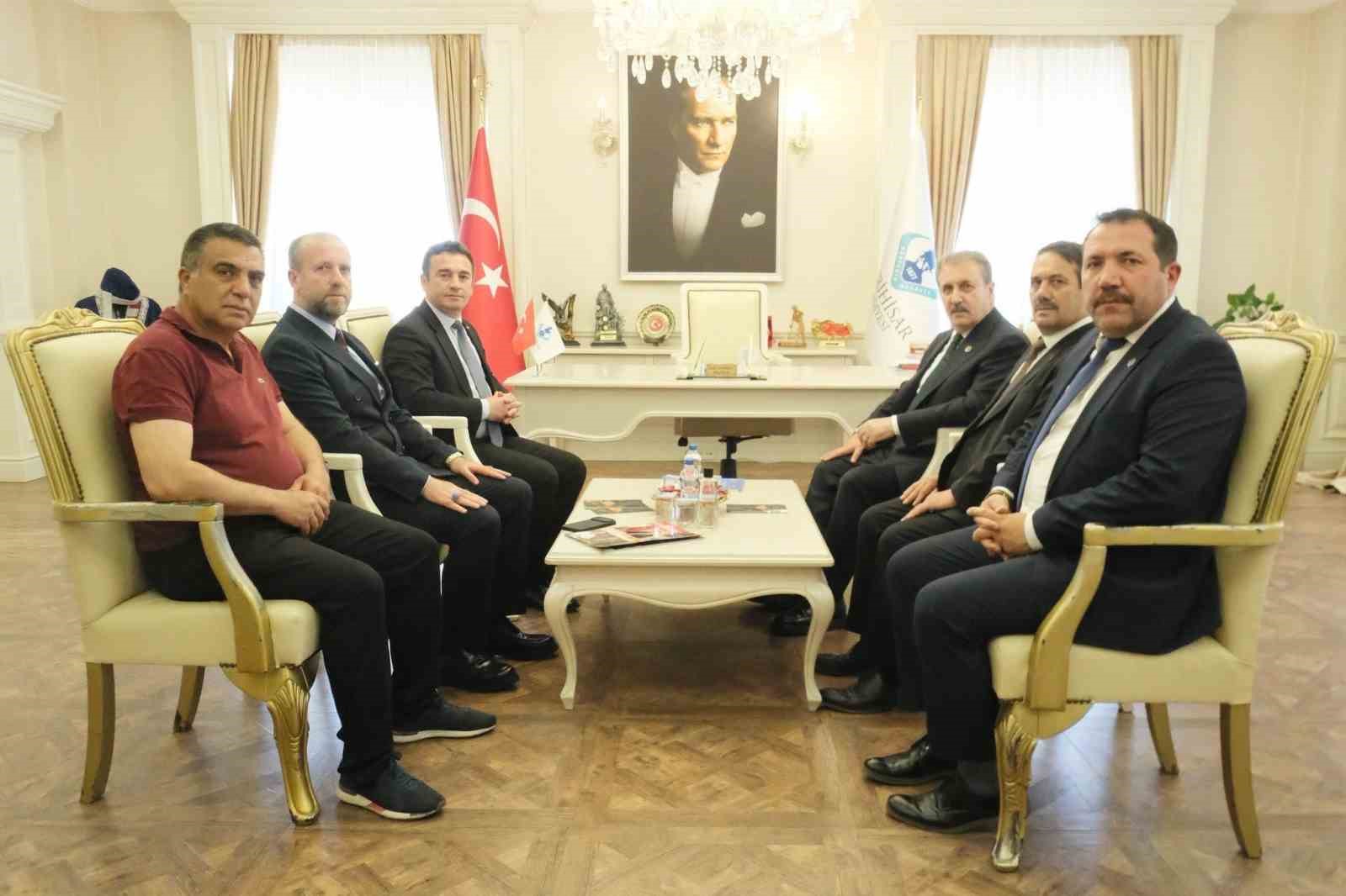 BBP Genel Başkanı Mustafa Destici’den Başkan Dökmeci’ye ziyaret