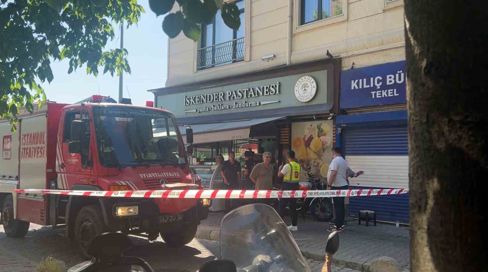 Eyüpsultan’da pastanede doğal gaz kaçağı: 5 işçi hastaneye kaldırıldı