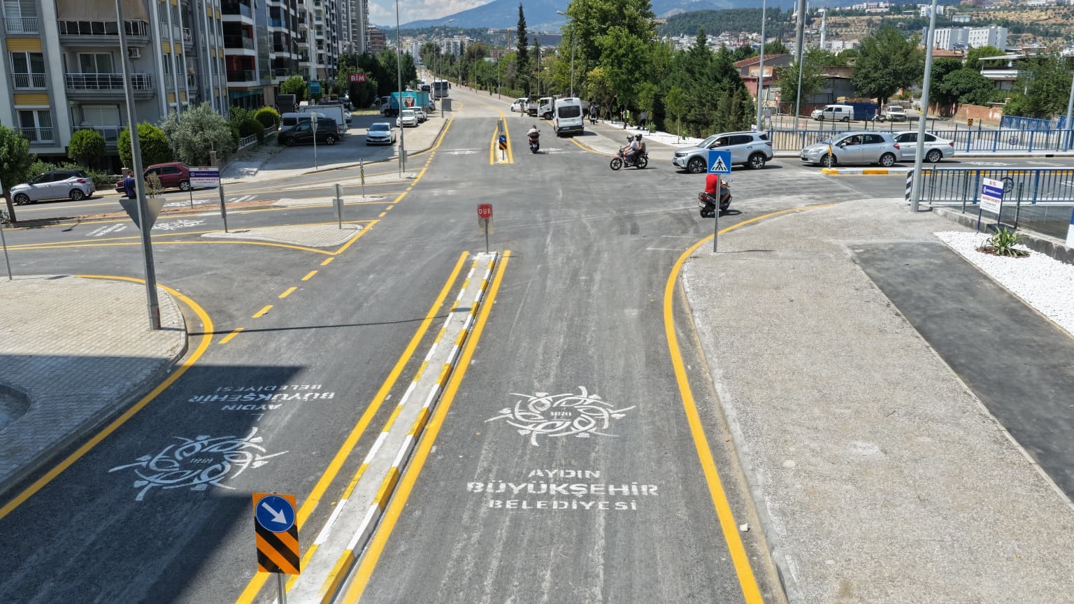 Doğu Aydın Bulvarı ve Tabakhane Deresi Köprüsü Projesi’nde çalışmalar tamamlandı