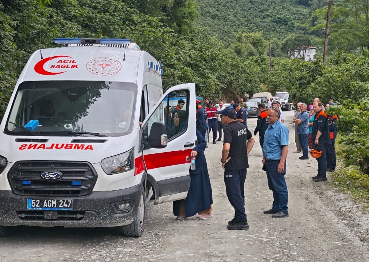 Ordu’da ırmağa düşen şahıs hayatını kaybetti