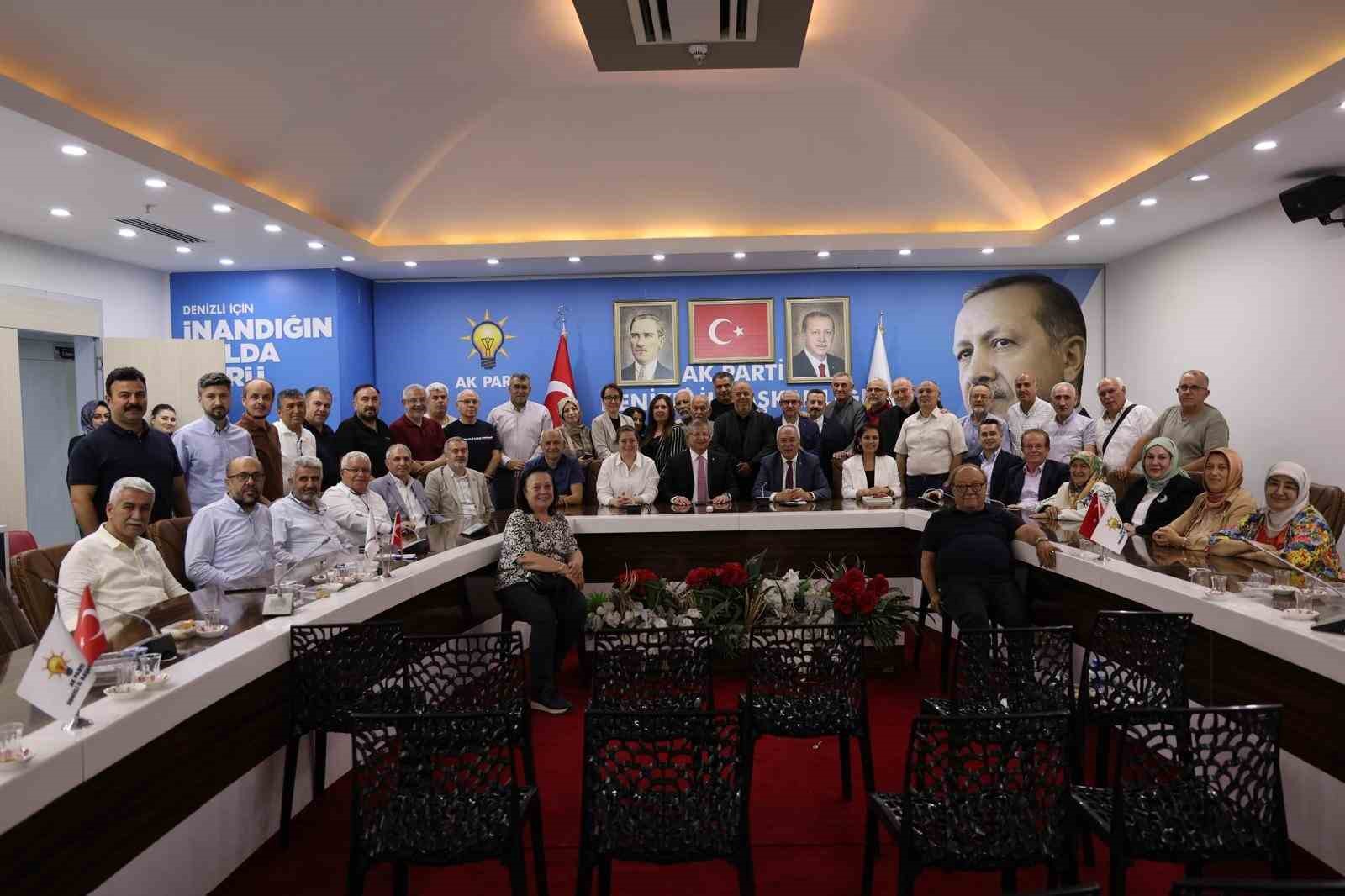 Denizli AK Parti’de ’vefa’ zirvesi