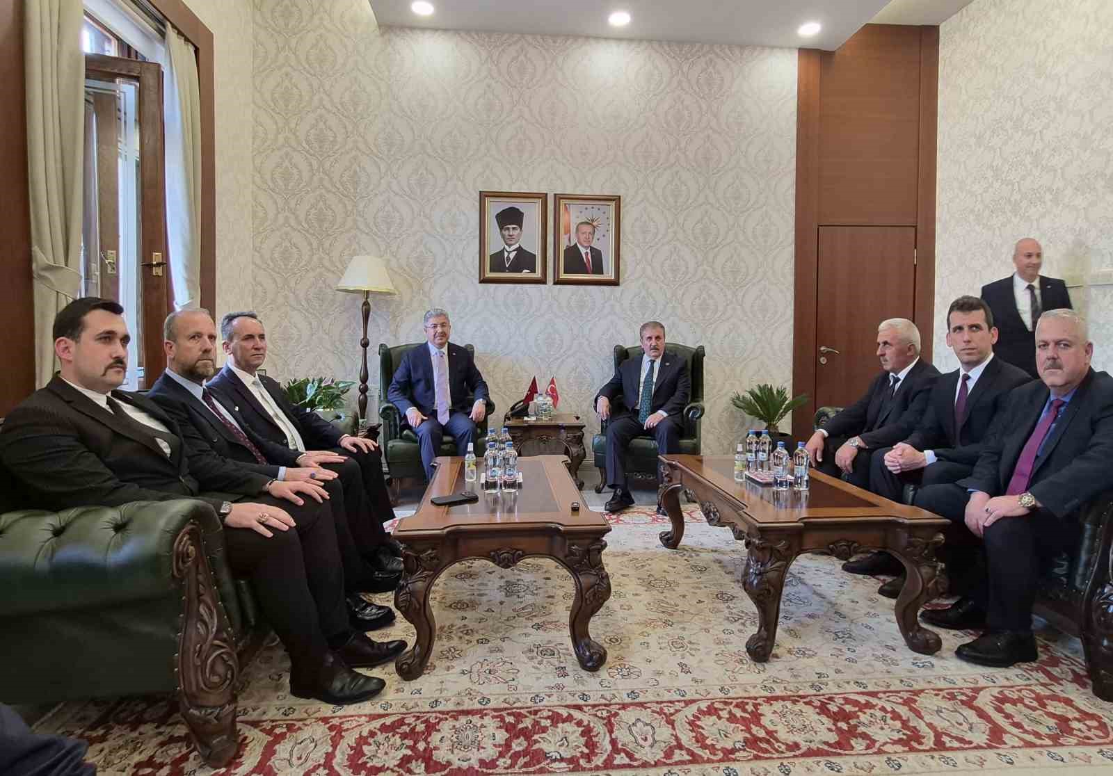 BBP Genel Başkanı Destici: "Hepimiz savaş bitsin istiyoruz"